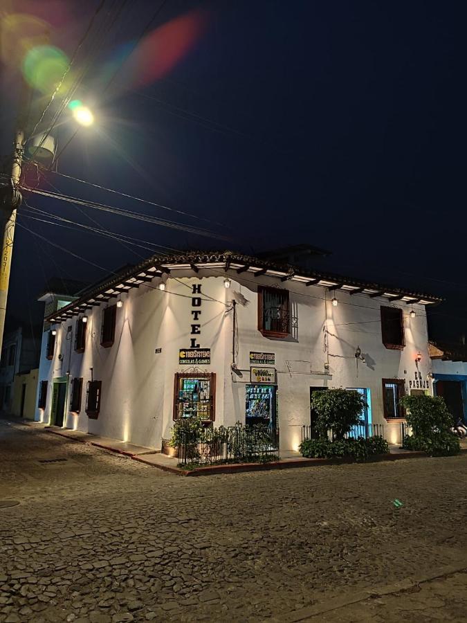Hotel El Pasaje 危地马拉安地瓜 外观 照片