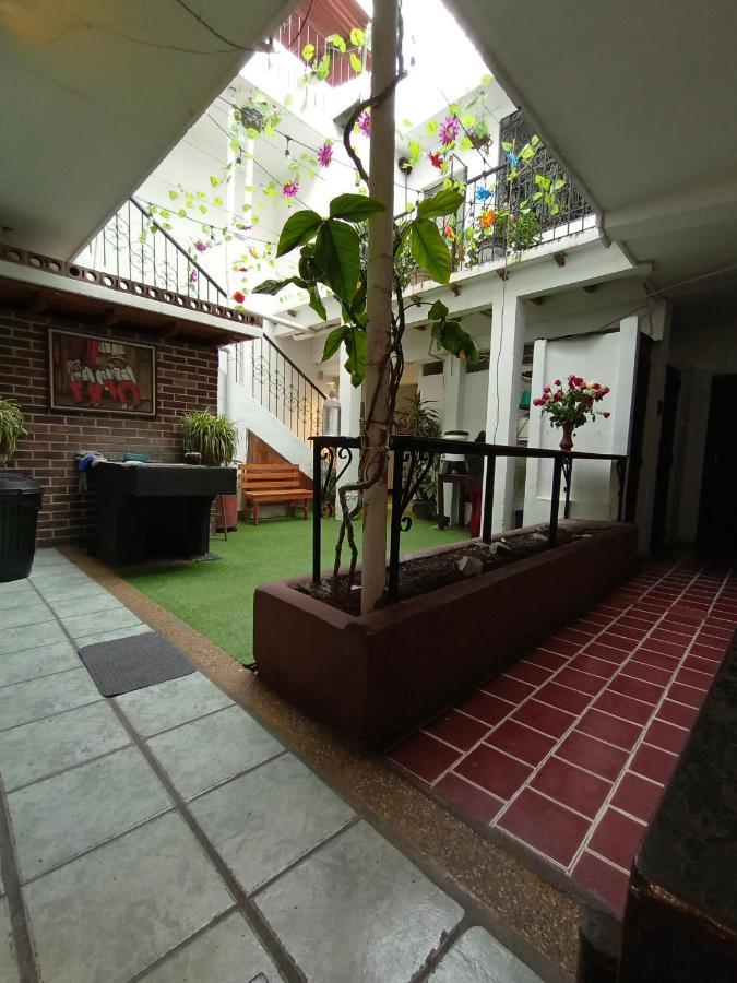 Hotel El Pasaje 危地马拉安地瓜 外观 照片