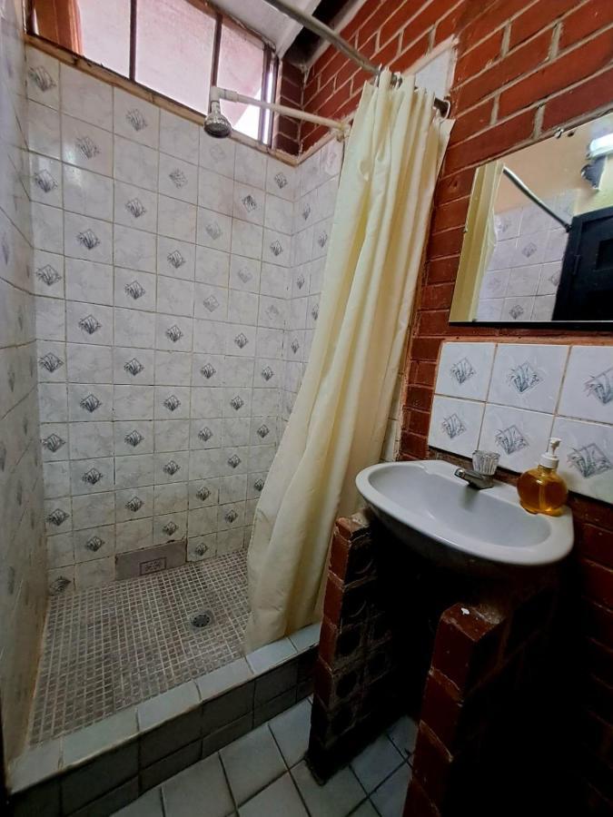 Hotel El Pasaje 危地马拉安地瓜 外观 照片