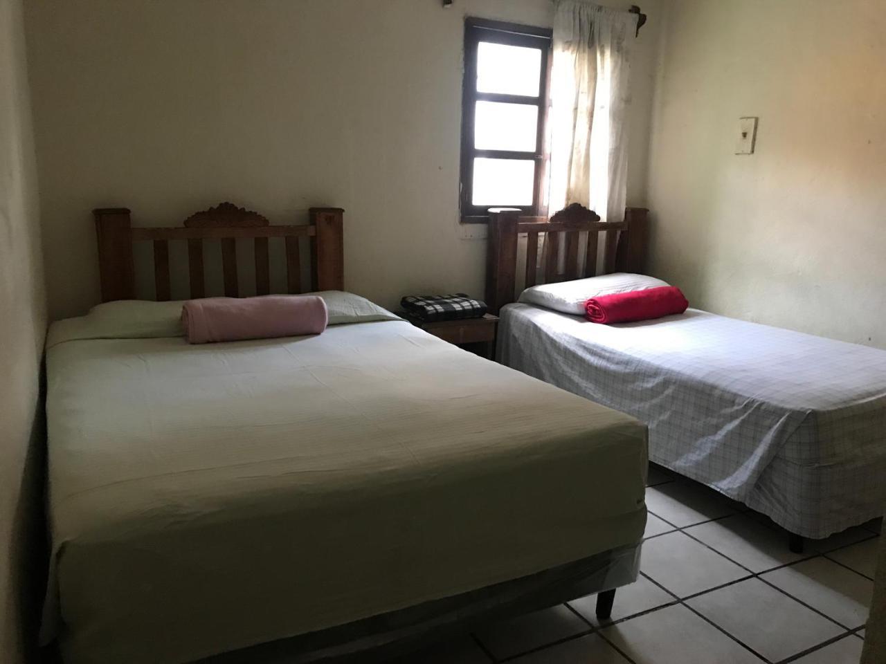 Hotel El Pasaje 危地马拉安地瓜 外观 照片